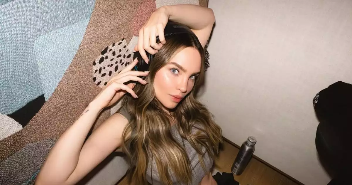 Belinda revela que grabó un dueto de chicas súper poderosas, ¿será con Cazzu?