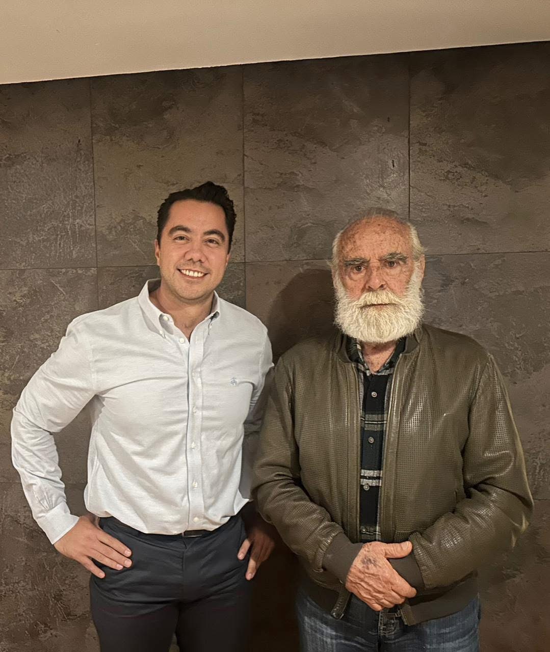 Felipe Macías se reúne con el “Jefe” Diego Fernández de Cevallos “por cortesía y amistad”