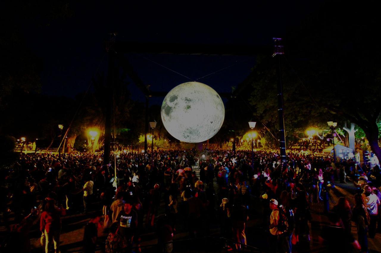 Concluye recorrido de la luna monumental con más de 431 mil asistentes