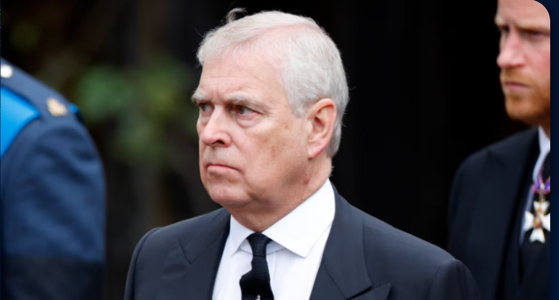 El Príncipe Andrew de Inglaterra renuncia a todos sus títulos Reales