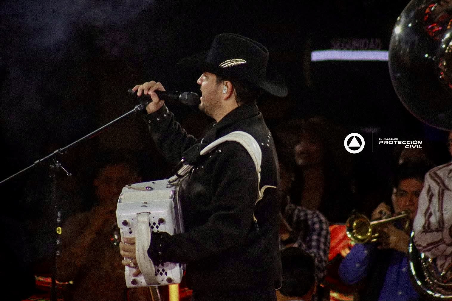 Tras sanción, Edén Muñoz se presentó en el Palenque de la Feria de Querétaro