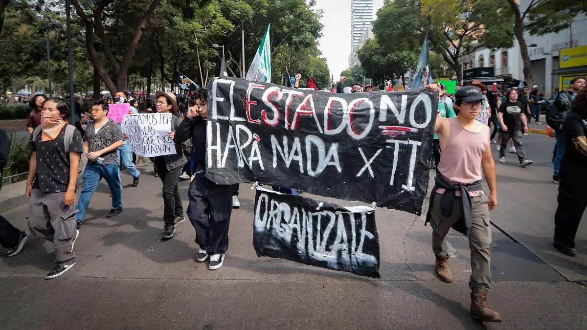📊 Una encuesta de El Financiero reveló que solo el 66% de la Generación Z aprueba el trabajo de Claudia Sheinbaum