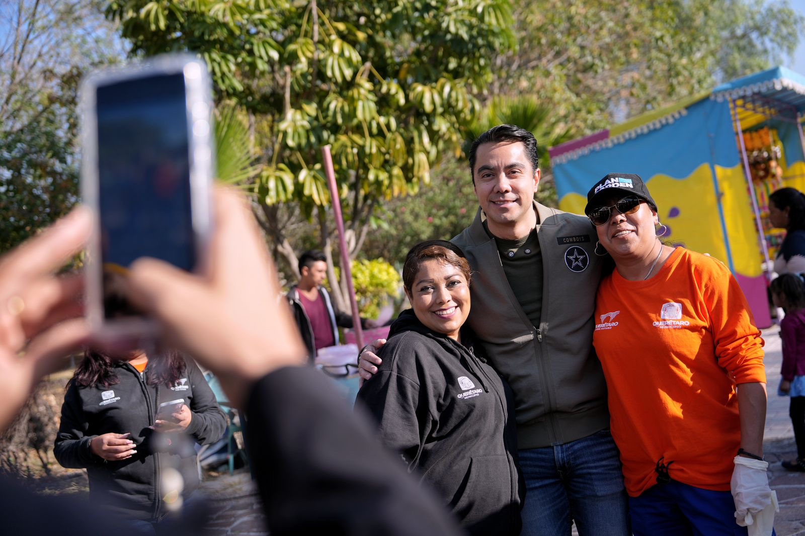 Anuncia Felifer Macías incremento salarial del 13% para personal sindicalizado de Querétaro