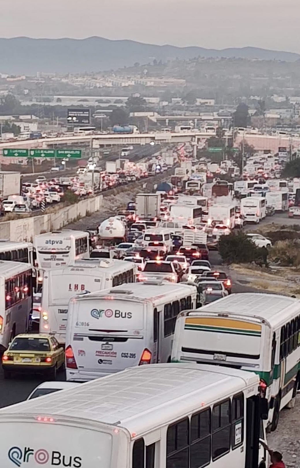 Felifer pide al gobierno federal diálogo con transportistas y agricultores ante cierres