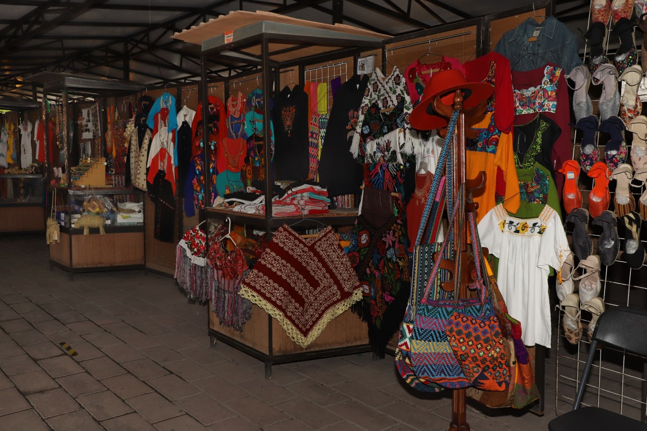 Más de 200 artesanos contarán con dos zonas autorizadas para venta en el centro de Querétaro