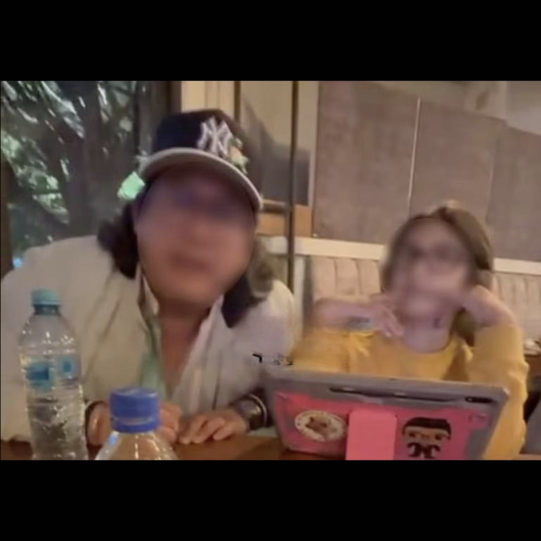 🚨😡 Indignación por agresión a madre e hija