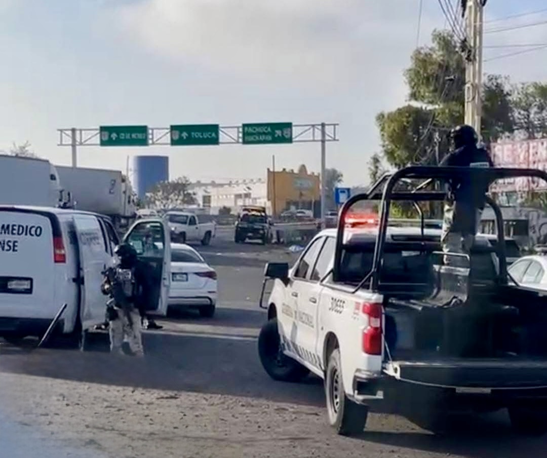 Persecución por robo de vehículo termina con un fallecido en la México – Querétaro