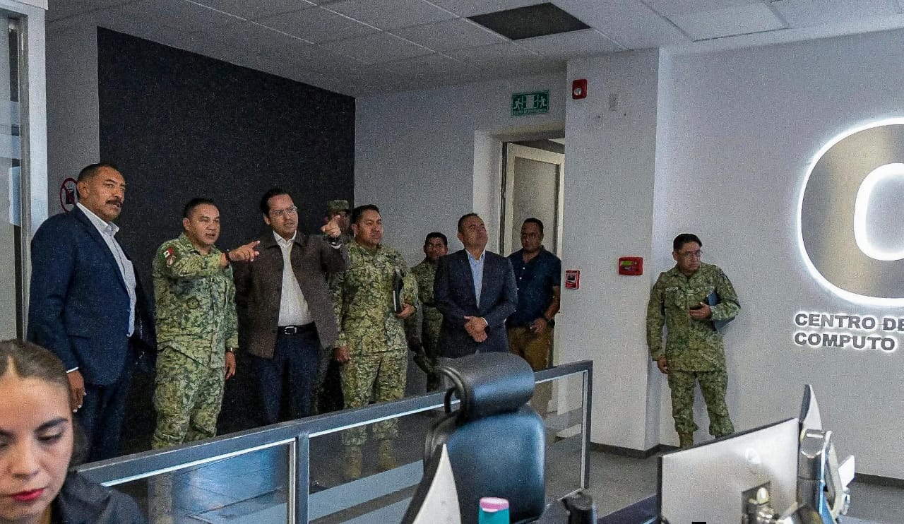🪖🎖️ El Comandante de la XVII Zona Militar, el General José Guillermo Lira Hernández, encabeza una importante gira de trabajo por el Estado de Querétaro