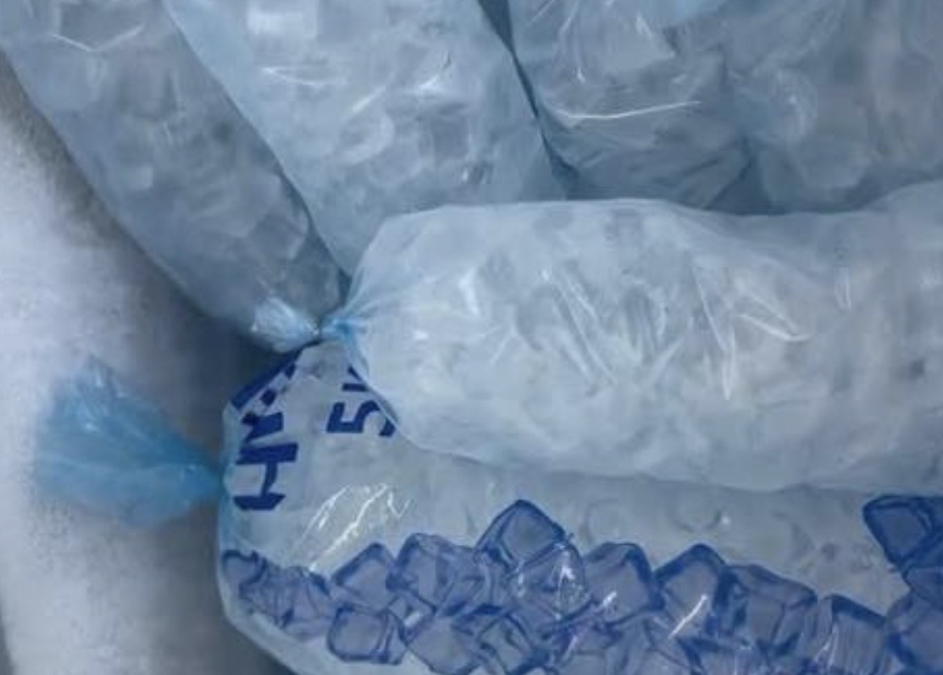 Sube hasta 10 por ciento el precio del hielo en Querétaro por ola de calor