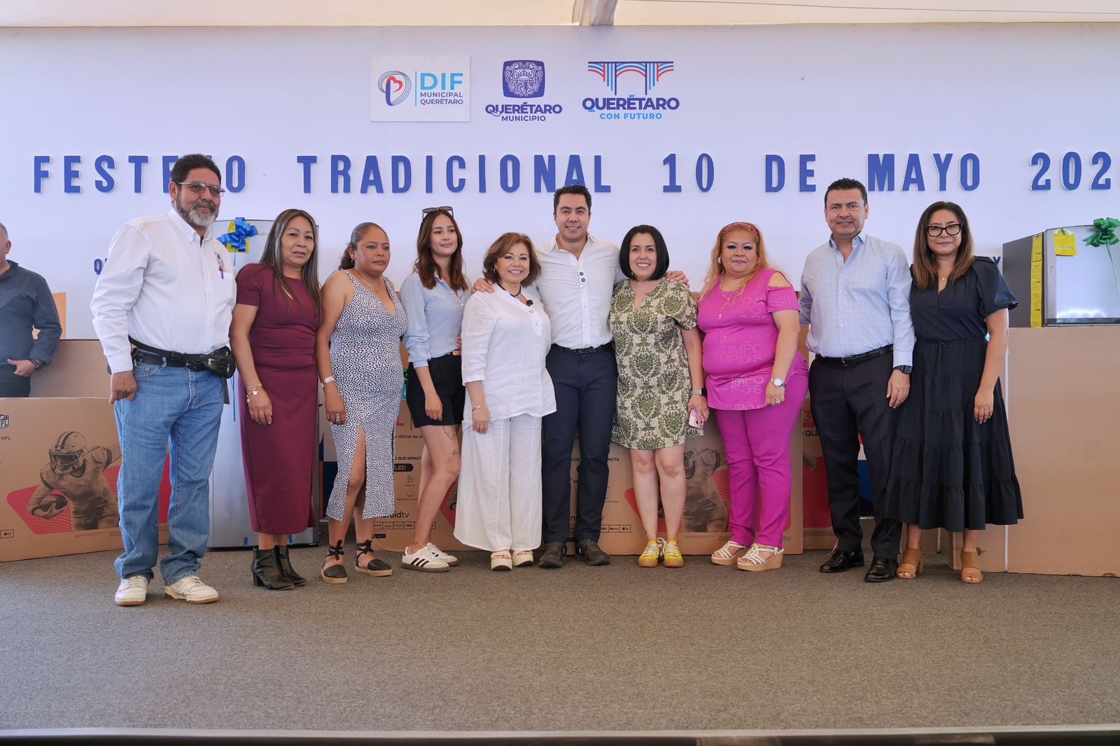 Reconoce alcalde labor de madres trabajadoras del Municipio de Querétaro