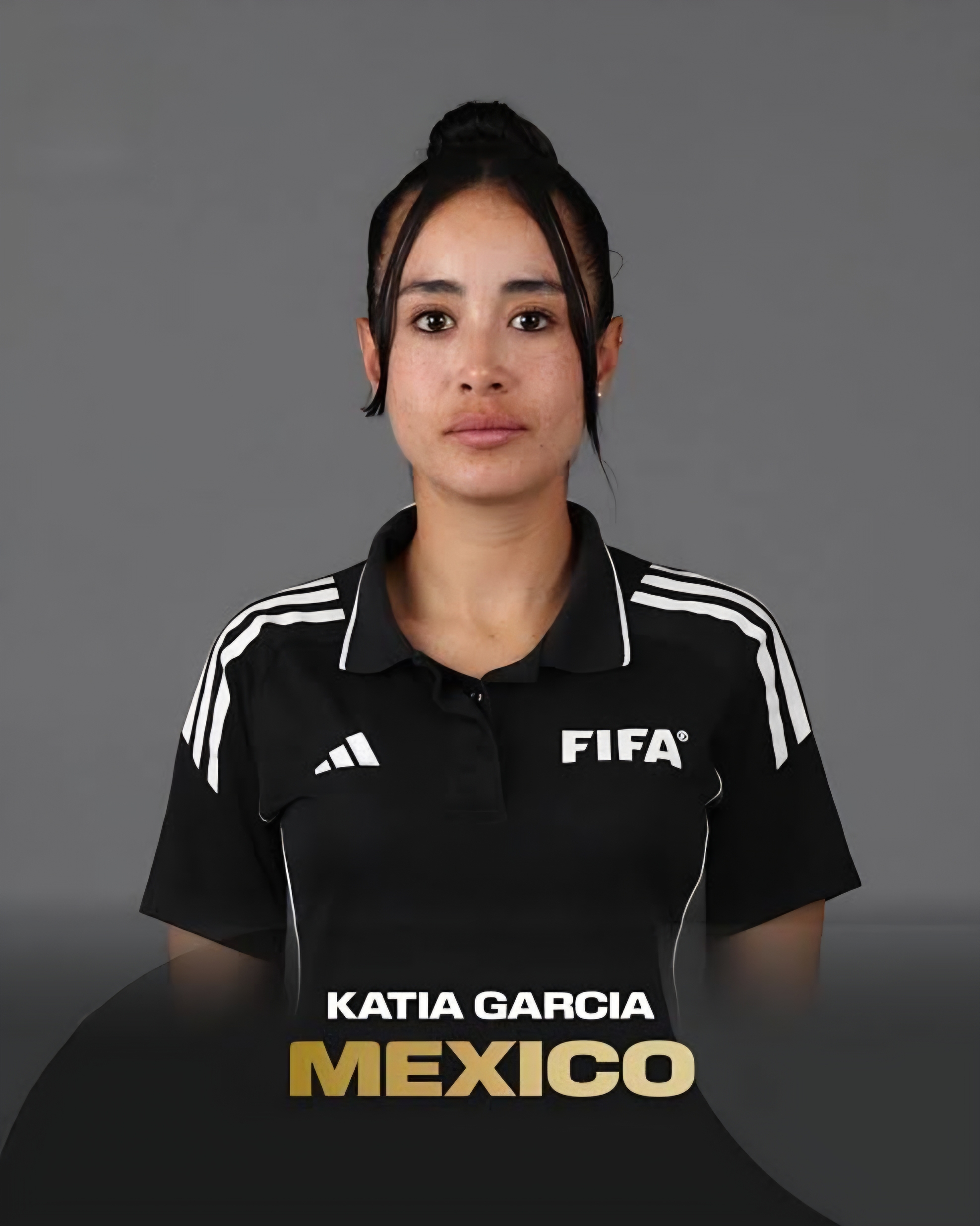 ⚽🇲🇽👩‍⚖️ ¡Historia para el arbitraje mexicano en el Mundial 2026! La árbitra mexicana Katia Itzel García recibió su primera designación en una Copa del Mundo