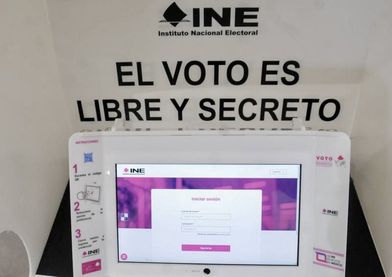 Llaman a queretanos en el extranjero a activar su credencial para poder votar en 2027 