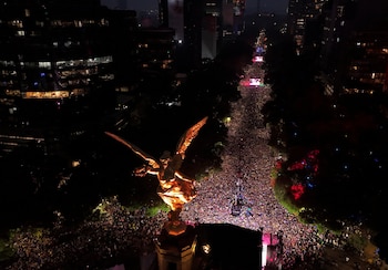 🕊️🇲🇽 La presidenta Claudia Sheinbaum expresó sus condolencias por las personas que perdieron la vida durante los festejos