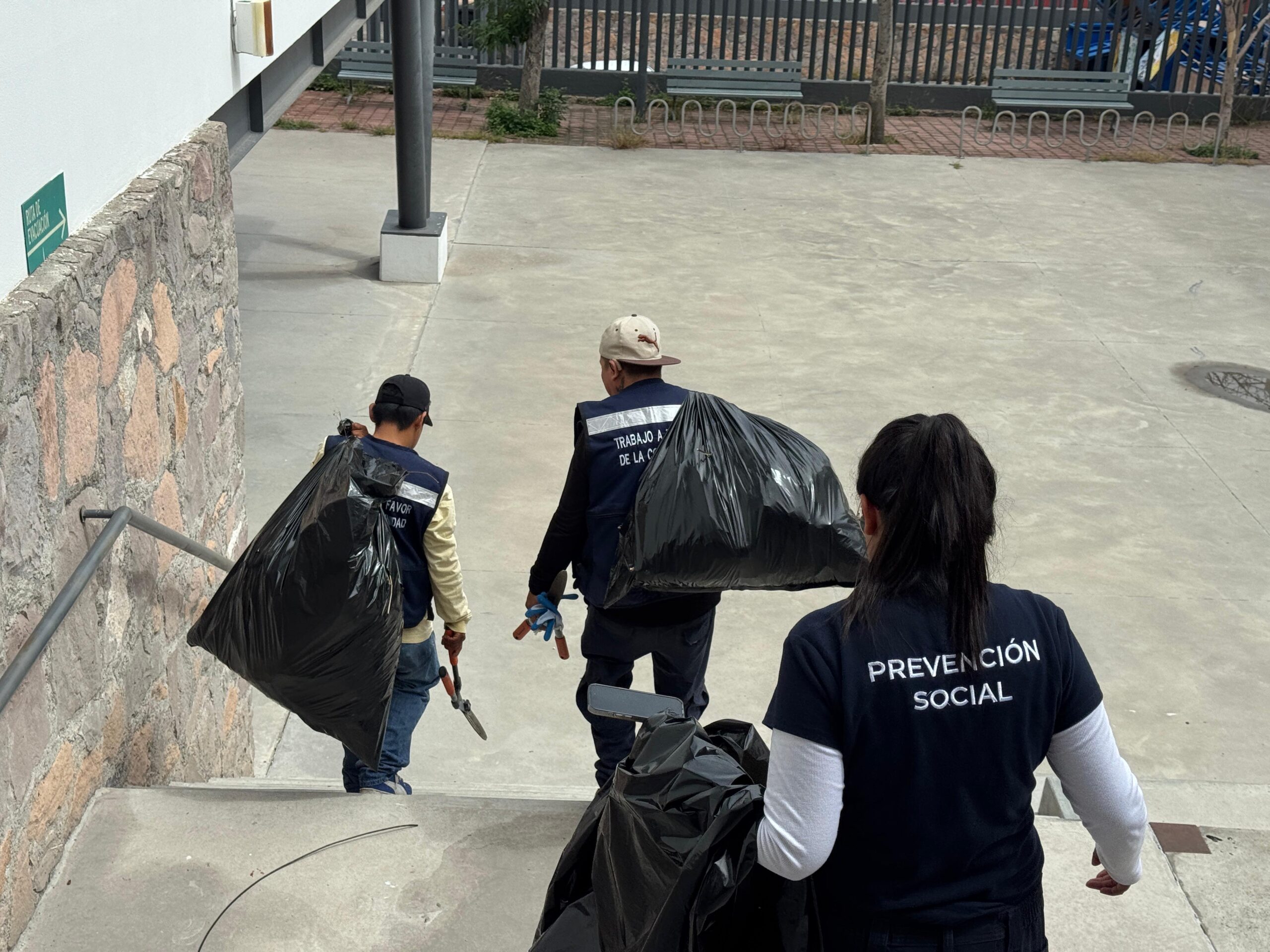 Trabajo comunitario suma a casi 300 años infractores en Querétaro en el primer semestre