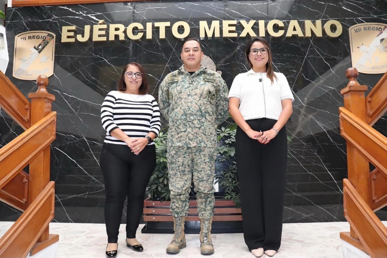 Definen coordinación entre autoridades militares y electorales para el proceso 2027 en Querétaro 