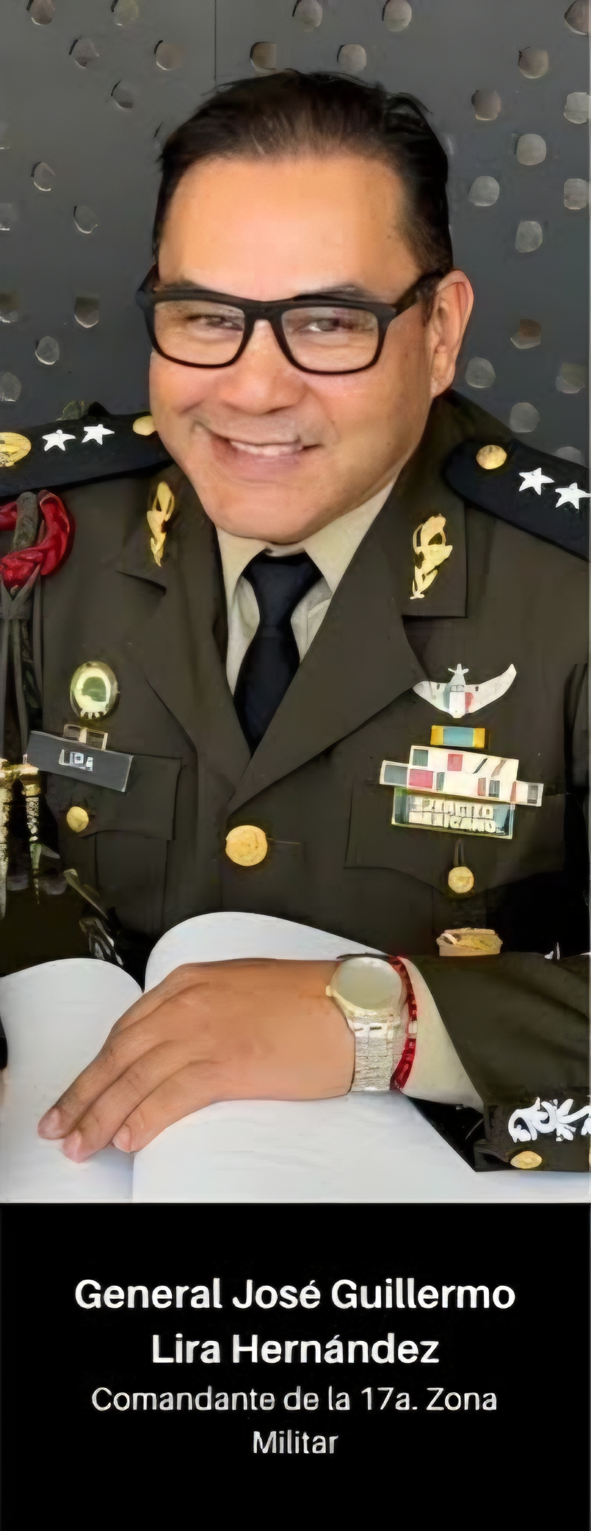 🫡🎖️ ¡Relevo en la 17ª Zona Militar de Querétaro! El General de Brigada Diplomado de Estado Mayor, José Guillermo Lira Hernández, dejará la comandancia de la 17ª Zona Militar