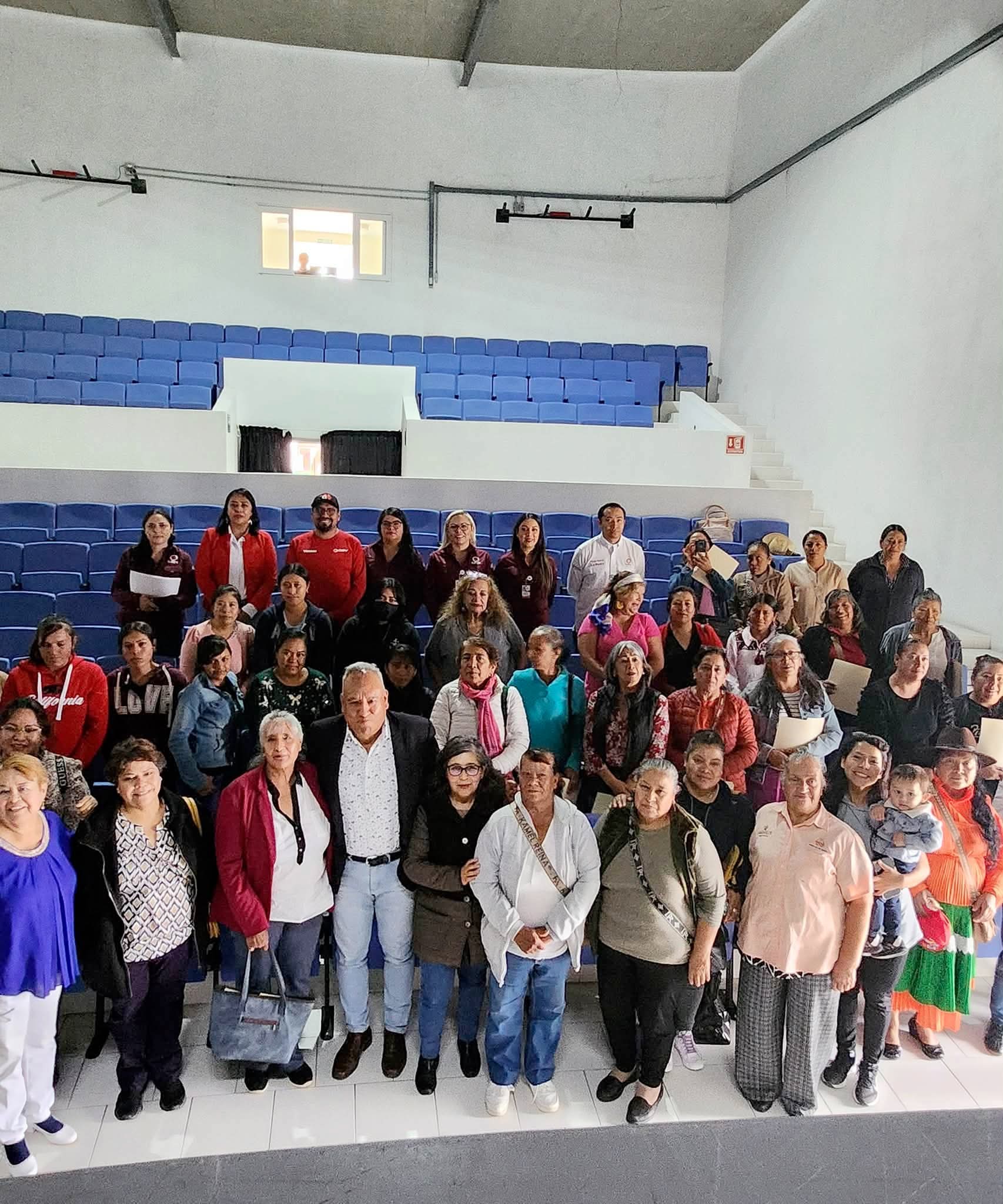 ¡Impulso al emprendimiento femenino en Amealco! 👩‍💼