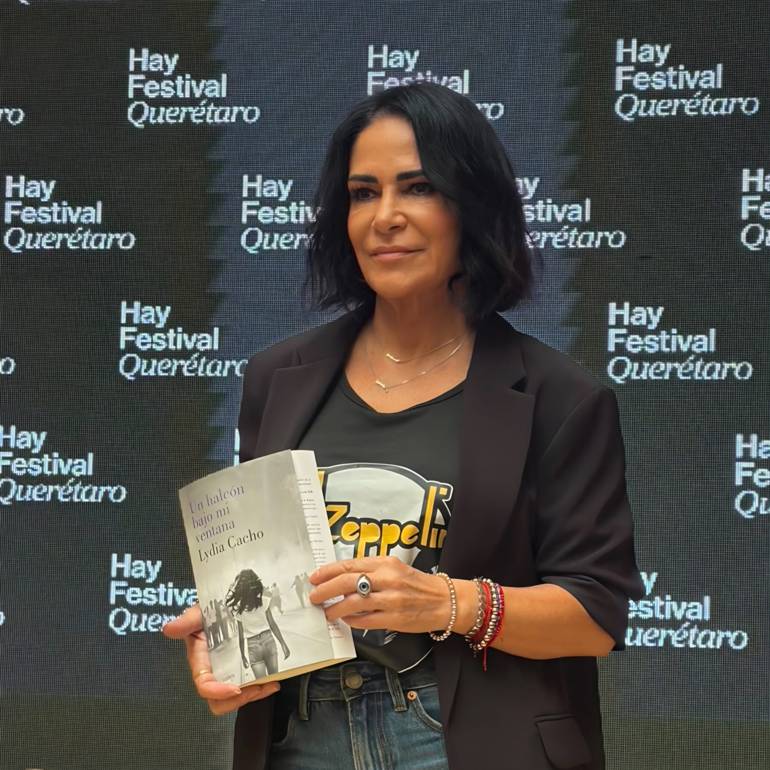 📚 En el marco del Hay Festival, en el municipio de Colón, Querétaro, Lydia Cacho conversó con Primitivo Olvera sobre su más reciente novela
