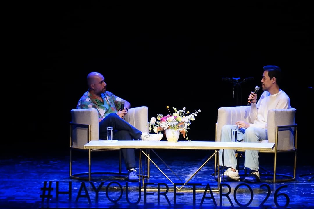 💬🗨️ El Teatro de la Ciudad fue escenario de un encuentro inolvidable entre Emmanuel del Real “Meme” y Francisco Alanís “Sopitas”