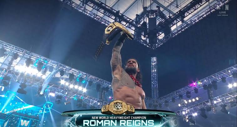 🥊🔥 ¡Román Reigns se impone a Penta Zero Miedo en México!