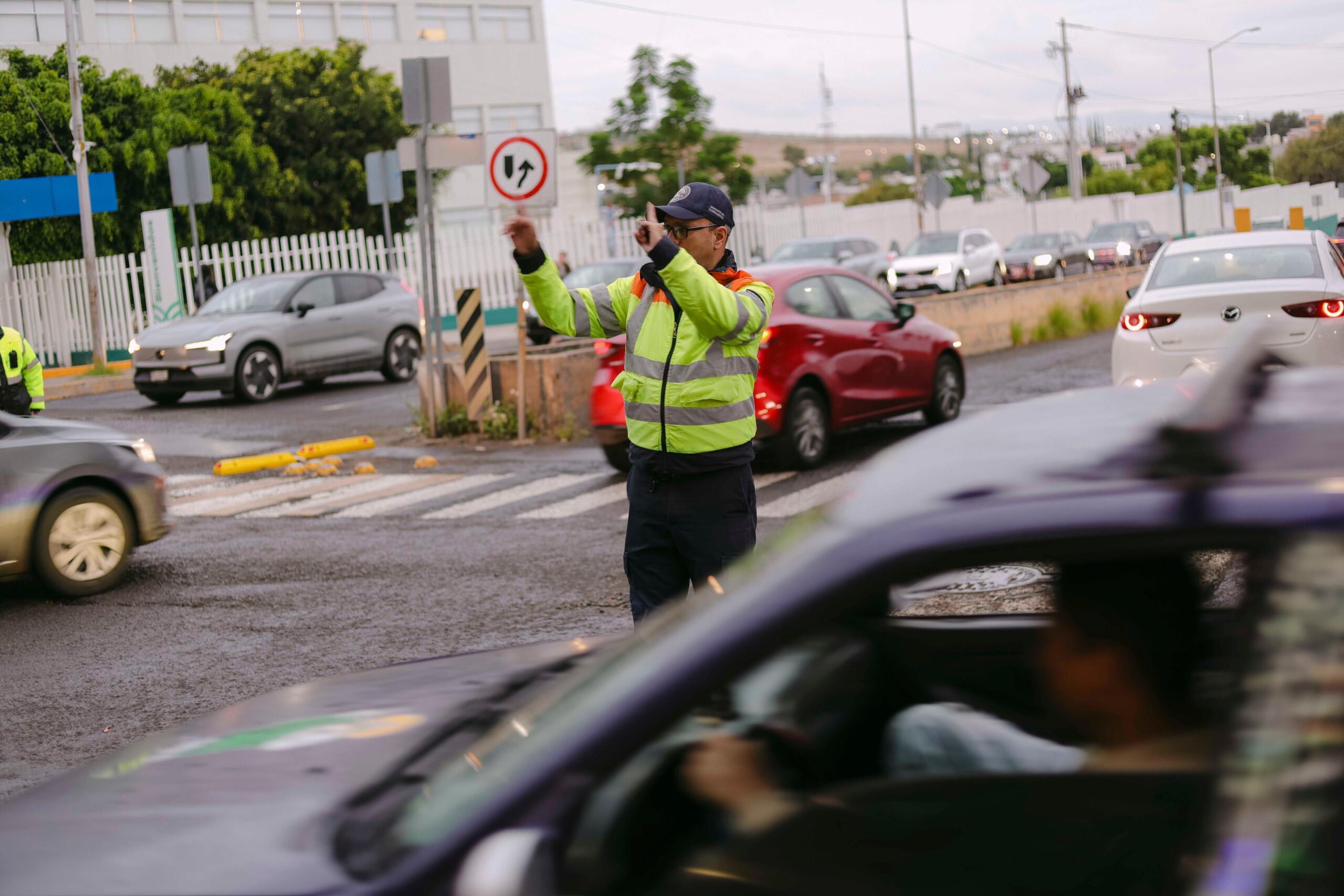 Operativo vial reduce tiempos de traslado en el cruce de El Tobogán